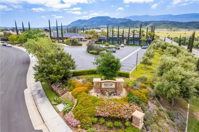 $940,000 | 33827 Flora Springs Street, Temecula, CA 92592