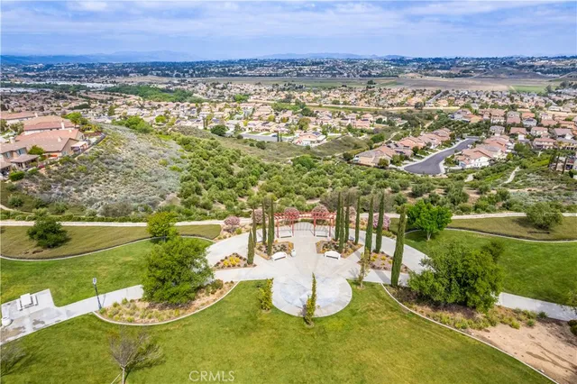$940,000 | 33827 Flora Springs Street, Temecula, CA 92592