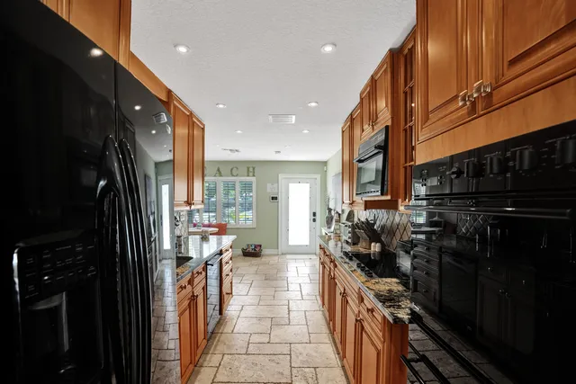 $3,100 | 1433 Northeast 27th Street, Pompano Beach, FL 33064