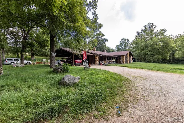 $699,000 | 81 Pilkenton Lane, Cuba, MO 65453
