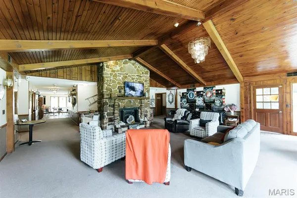 $699,000 | 81 Pilkenton Lane, Cuba, MO 65453