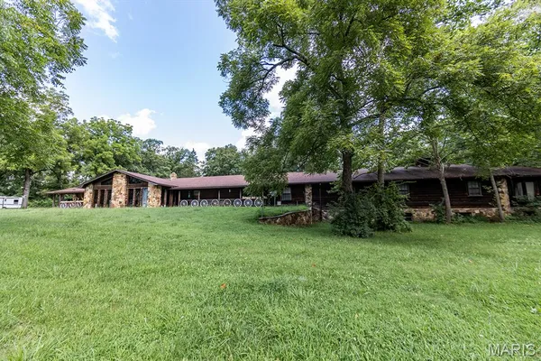 $699,000 | 81 Pilkenton Lane, Cuba, MO 65453