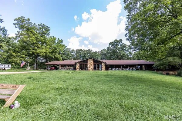 $699,000 | 81 Pilkenton Lane, Cuba, MO 65453