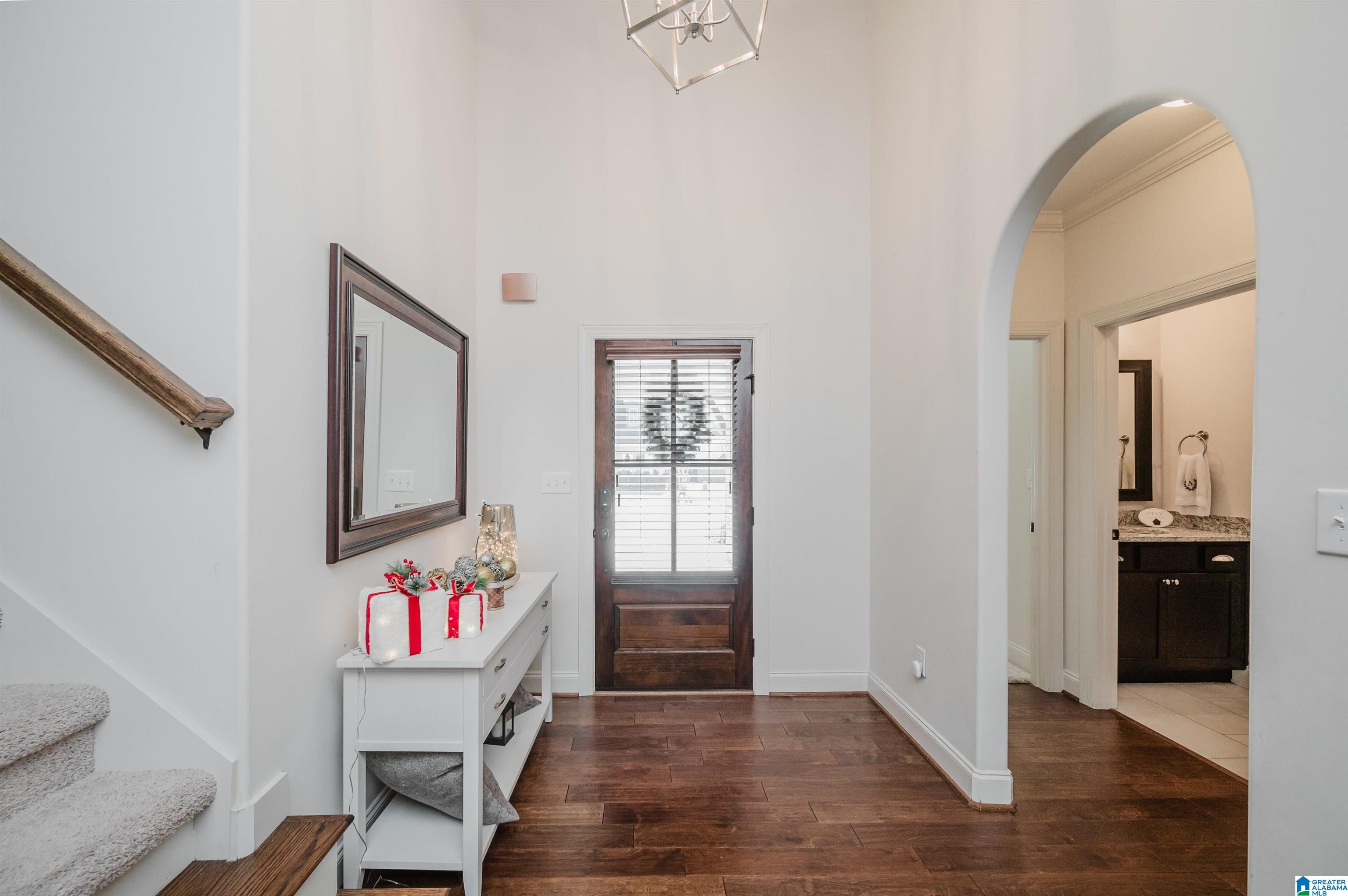 454 Ballantrae Road Pelham, AL 35124 - Photo 5 of 43