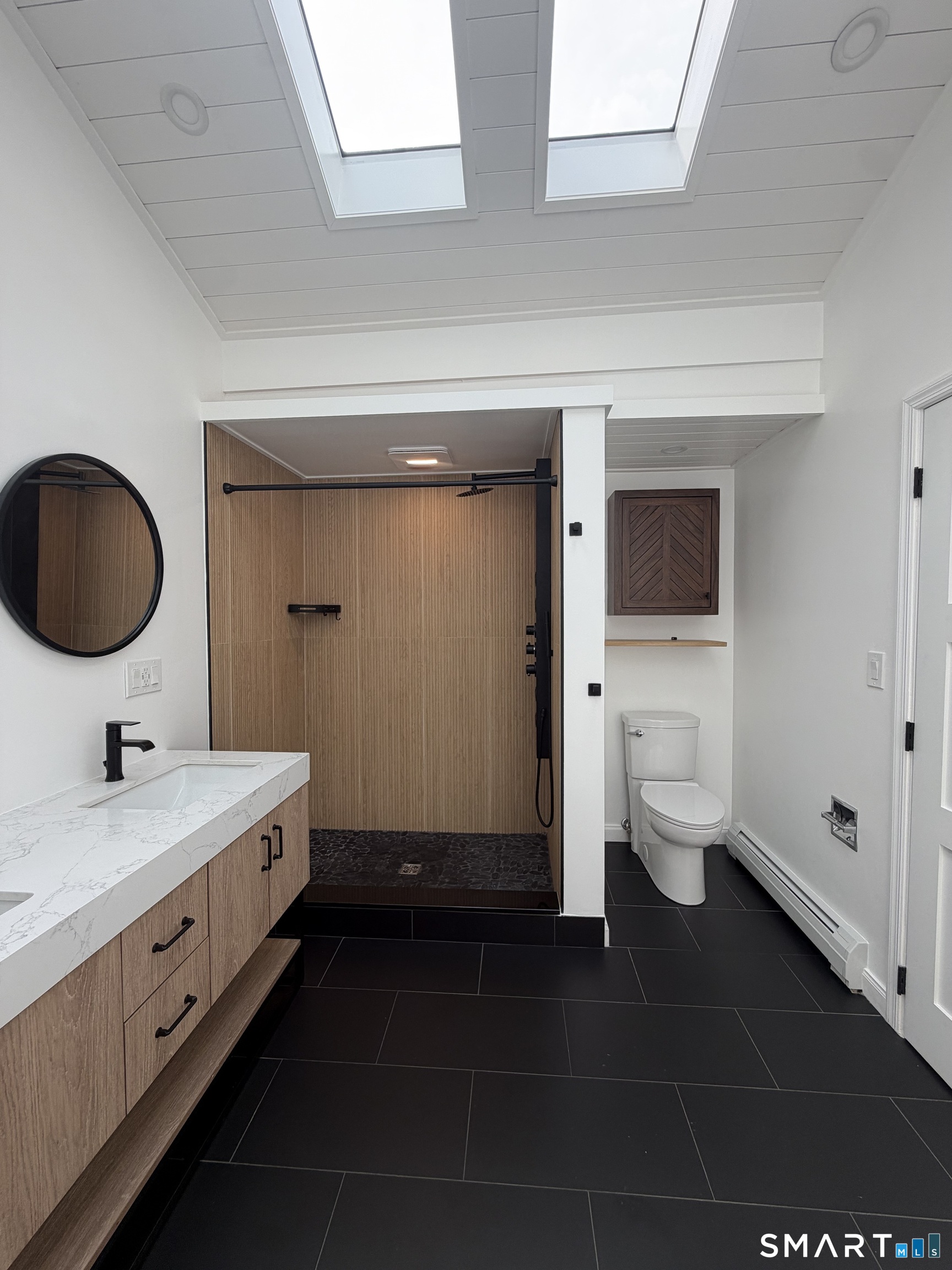 32 Chestnut Hill Road Newtown, CT 06482 - Photo 11 of 23 Gallery Image 11