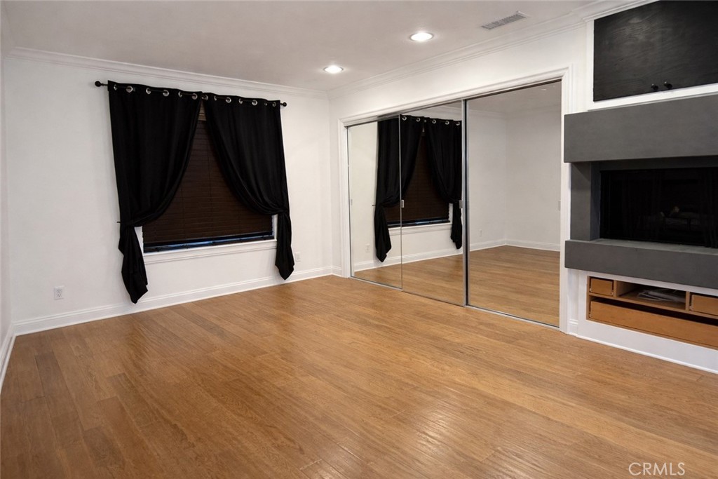 7326 Vanalden Avenue Reseda, CA 91335 - Photo 19 of 21