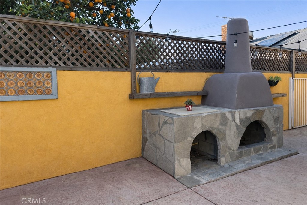 7326 Vanalden Avenue Reseda, CA 91335 - Photo 7 of 21