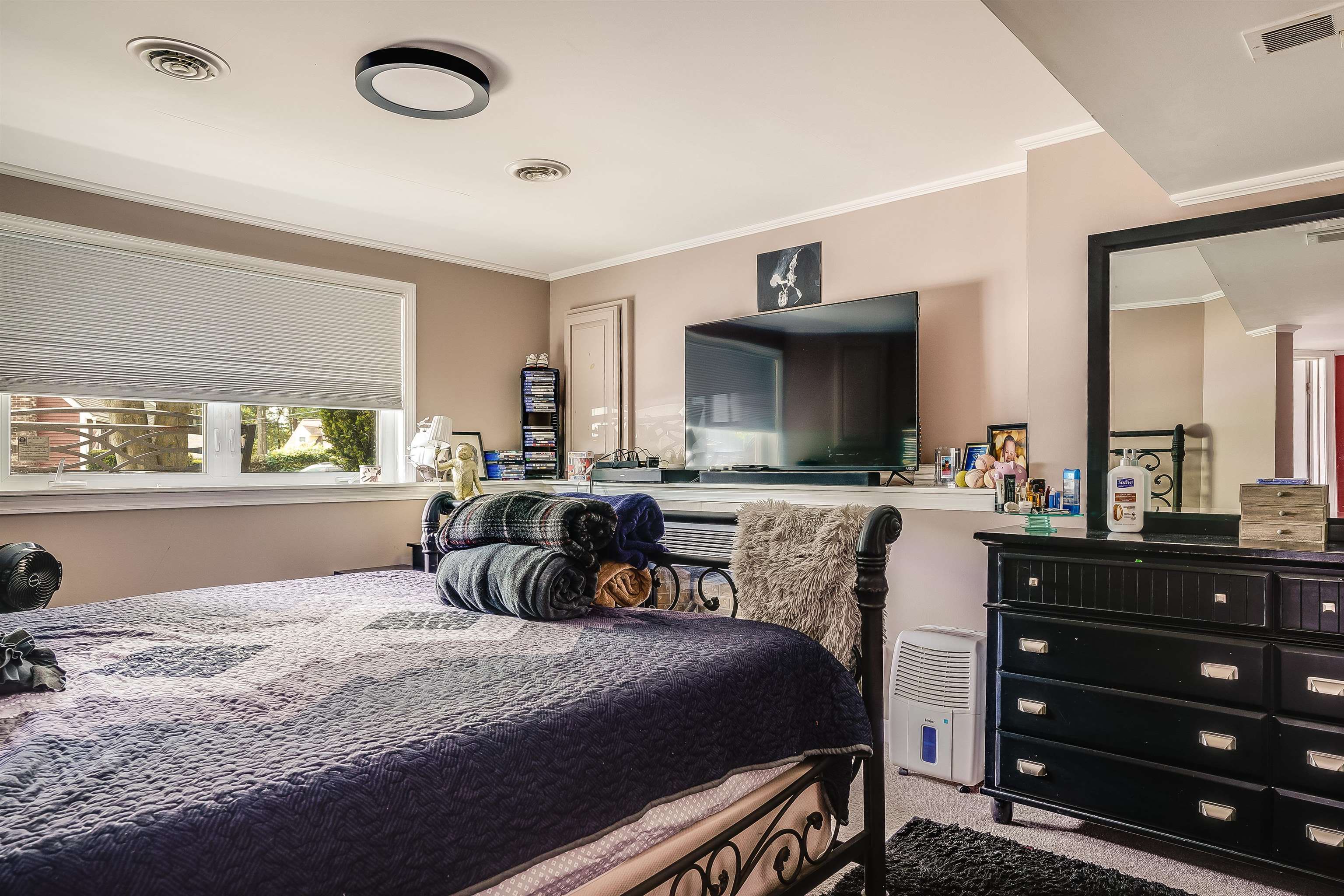 33 Carlene Drive Nashua, NH 03062 - Photo 23 of 27