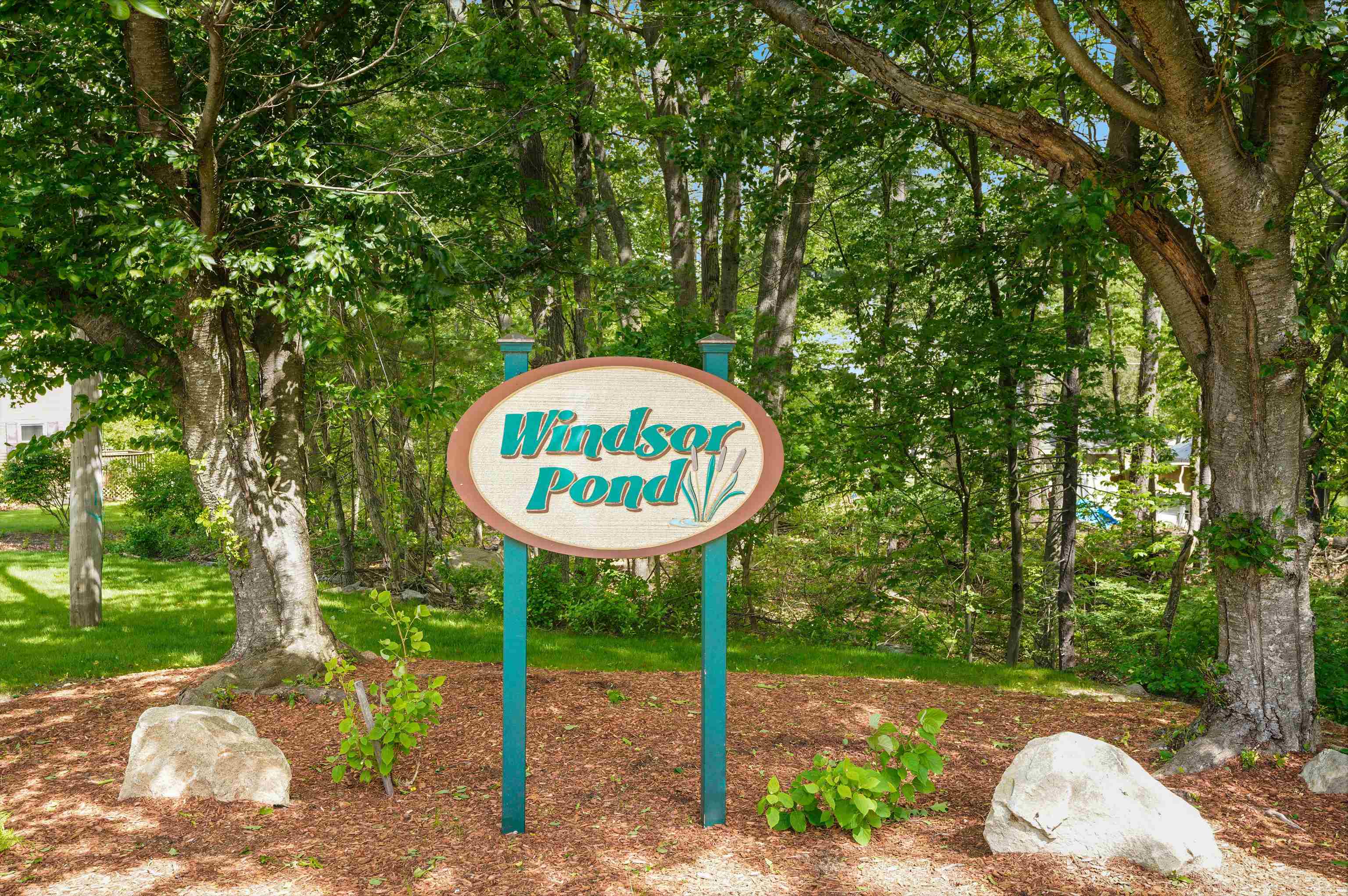 33 Carlene Drive Nashua, NH 03062 - Photo 9 of 27