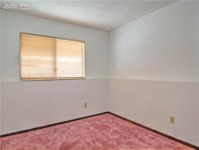 4462 Fenton Road Colorado Springs, CO 80916 - Photo 21 of 26