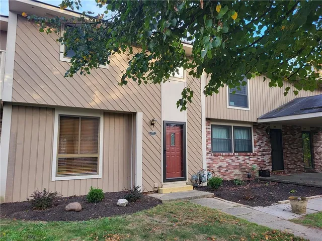 $2,100 | 740 Wheatland Circle, Bridgeville, PA 15017