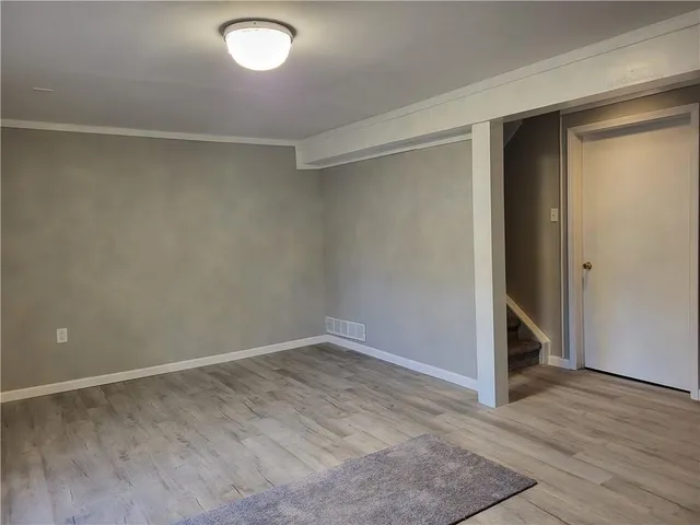 $2,100 | 740 Wheatland Circle, Bridgeville, PA 15017