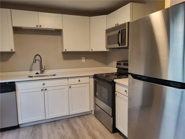 $2,100 | 740 Wheatland Circle, Bridgeville, PA 15017