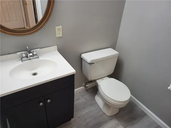$2,050 | 740 Wheatland Circle, Bridgeville, PA 15017
