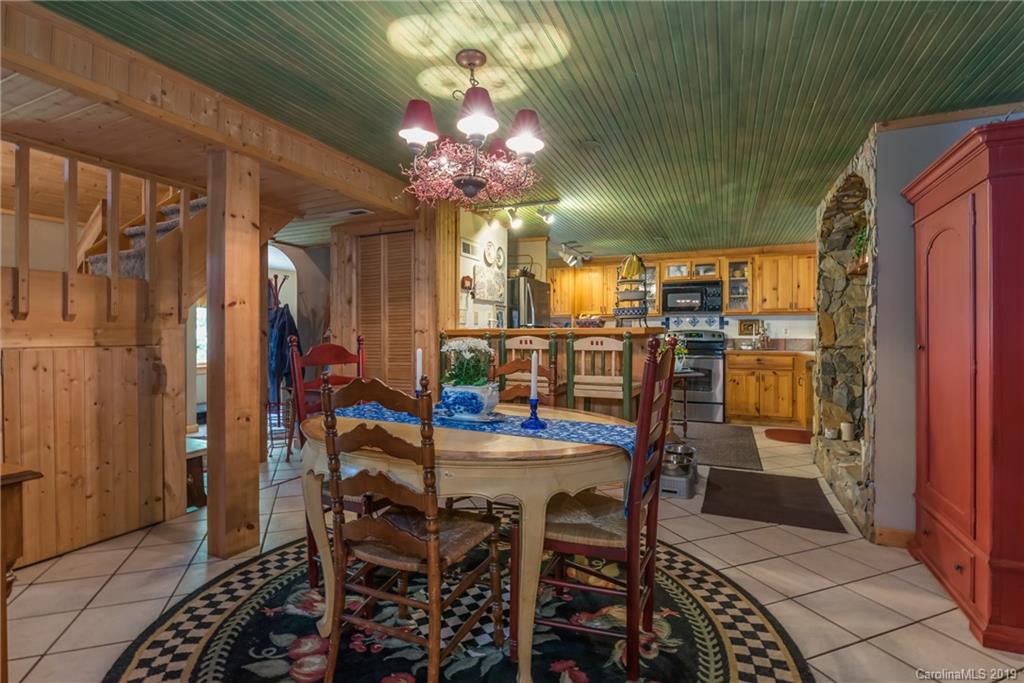 424 Chimney Rock Road Rutherfordton, NC 28139 - Photo 16 of 42