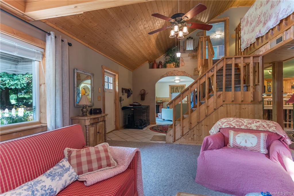 424 Chimney Rock Road Rutherfordton, NC 28139 - Photo 5 of 42