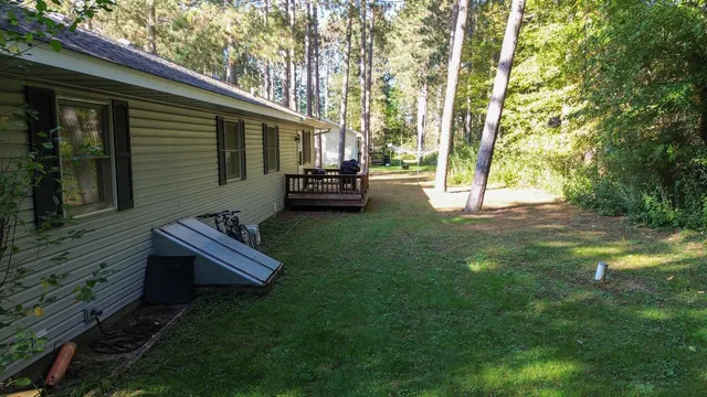 $975,000 | W6490 Pineland Drive, Wild Rose, WI 54984