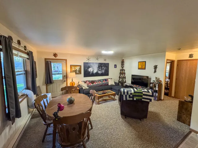 $975,000 | W6490 Pineland Drive, Wild Rose, WI 54984