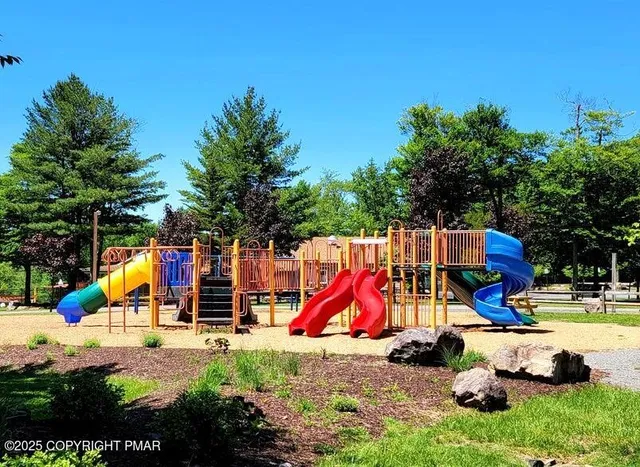 $2,000 | 9424 Juniper Drive, Tobyhanna, PA 18466