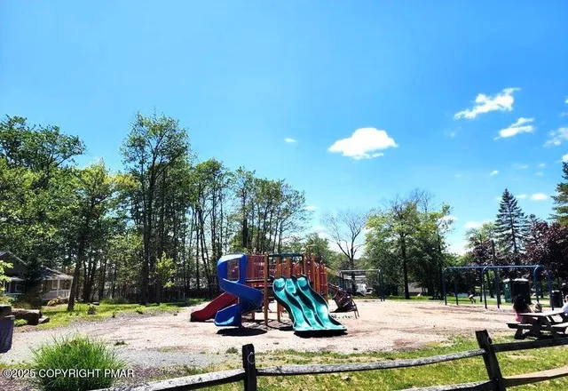 $2,000 | 9424 Juniper Drive, Tobyhanna, PA 18466