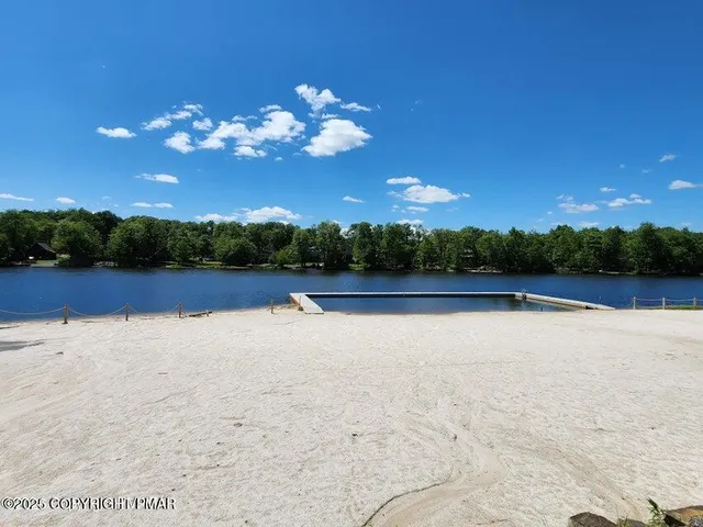 $2,000 | 9424 Juniper Drive, Tobyhanna, PA 18466