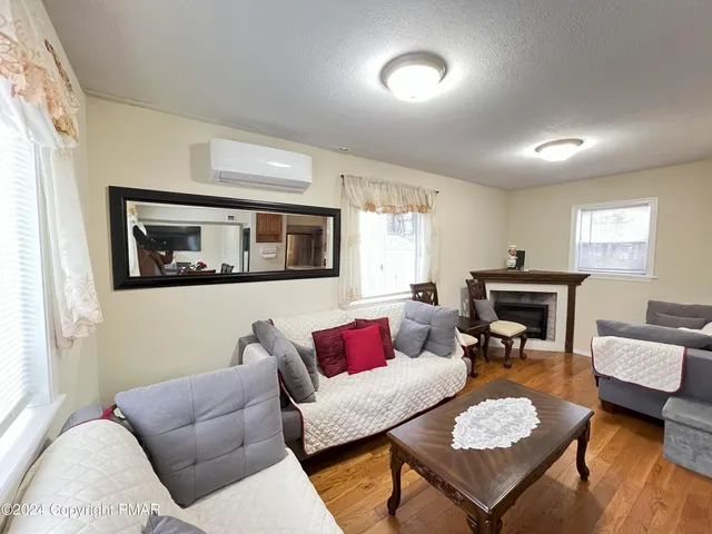 $2,000 | 9424 Juniper Drive, Tobyhanna, PA 18466