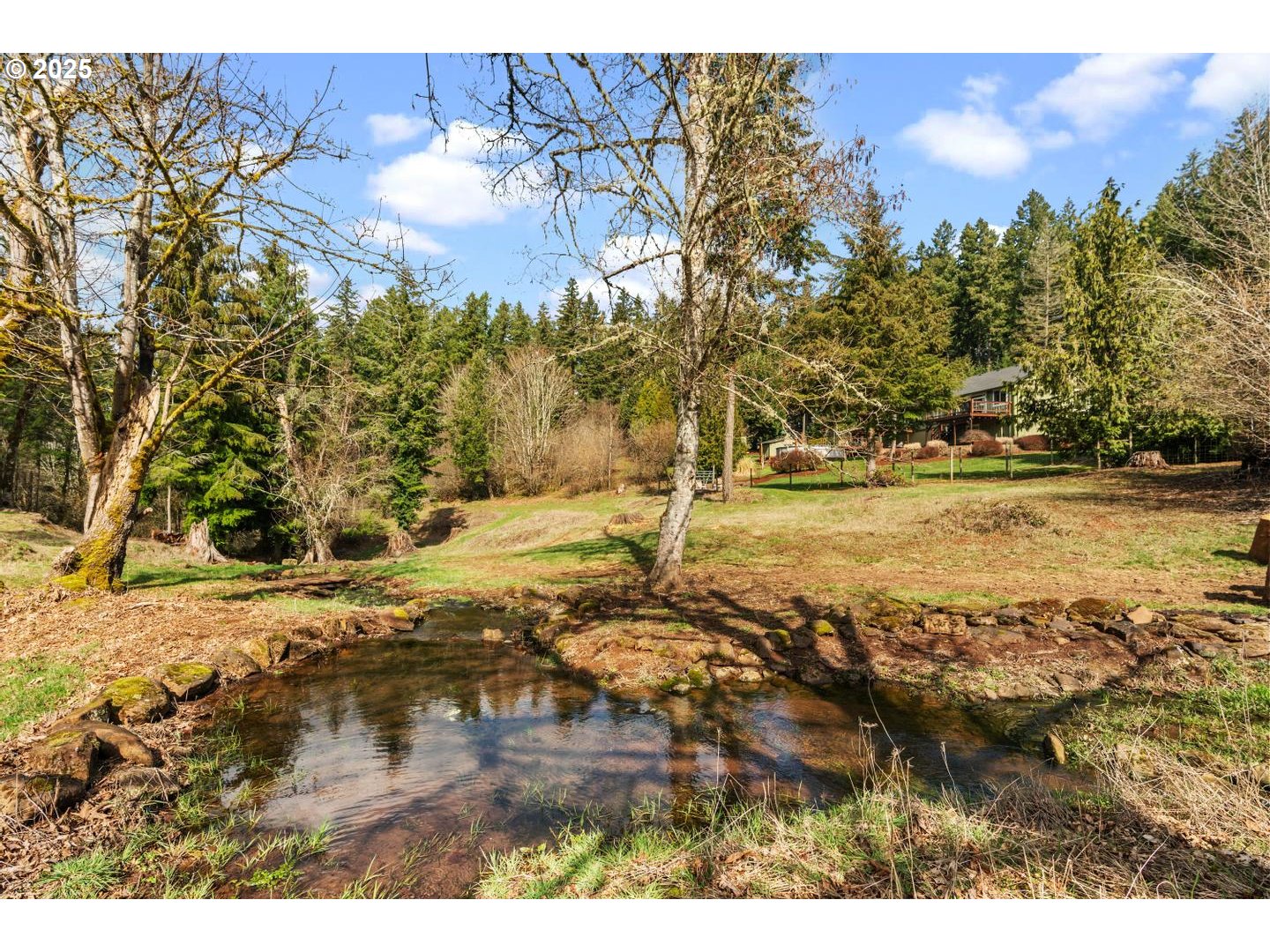 21481 South Ridge Road Oregon City, OR 97045 - Photo 35 of 48 a view of an ocean beach
