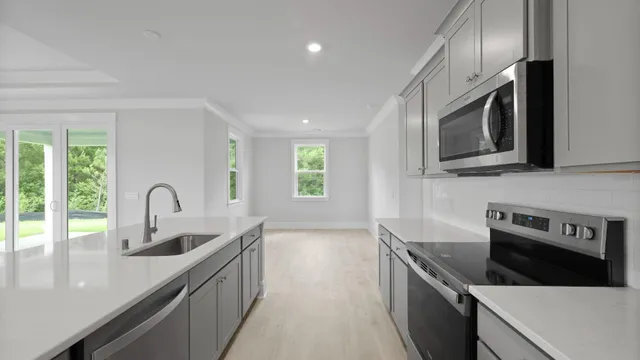 $575,130 | 206 Bilge Road, Ridgeville, SC 29472