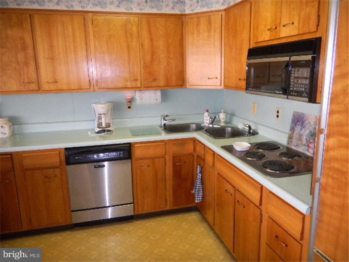 369 Malin Road Newtown Square, PA 19073 - Photo 8 of 24