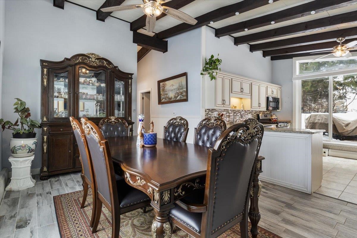 11 Austin Drive Dover, NH 03820 - Photo 5 of 40