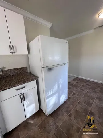 $2,200 | 480 Lindley Drive, Sacramento, CA 95815