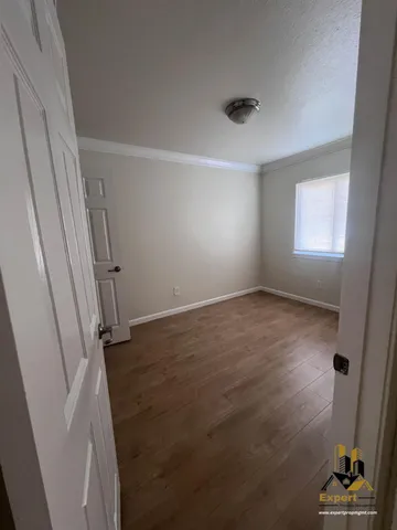 $2,200 | 480 Lindley Drive, Sacramento, CA 95815