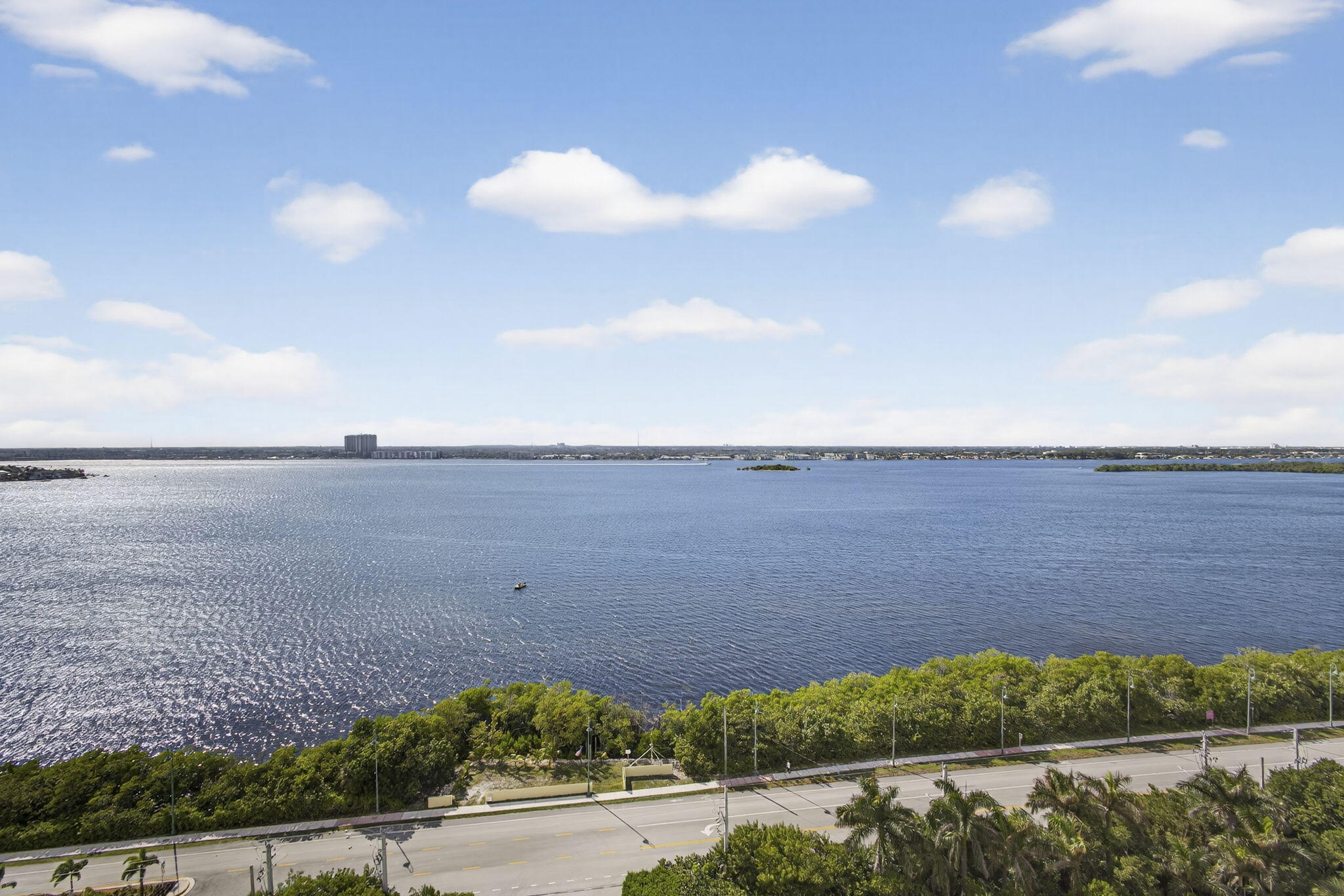 5280 North Ocean Drive, Unit 15E Singer Island, FL 33404 - Photo 24 of 53 28-web-or-mls-BS1A3045