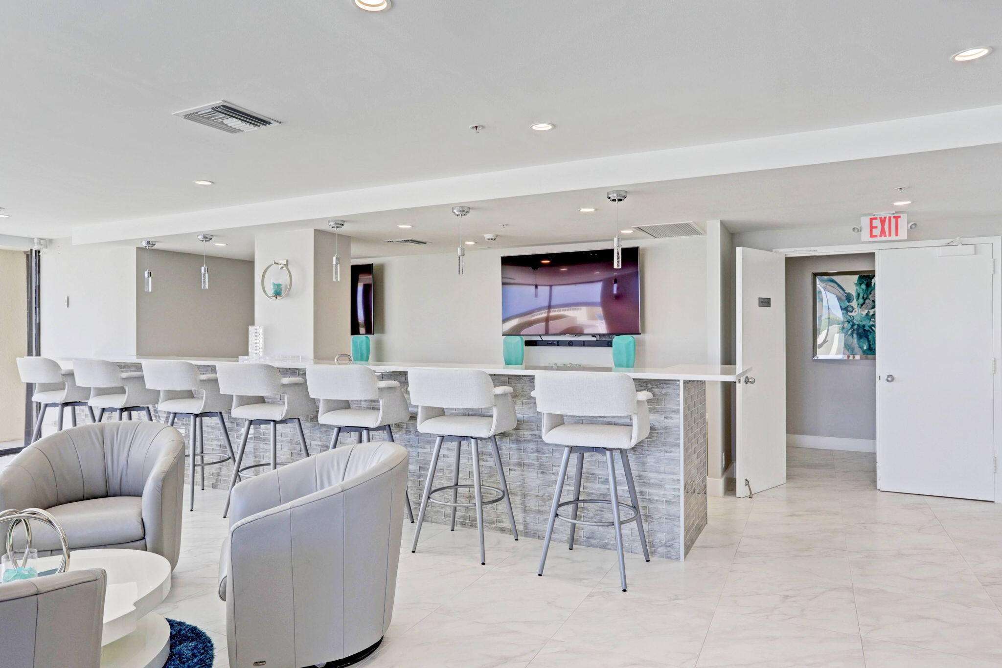 5280 North Ocean Drive, Unit 15E Singer Island, FL 33404 - Photo 46 of 53 Club Room