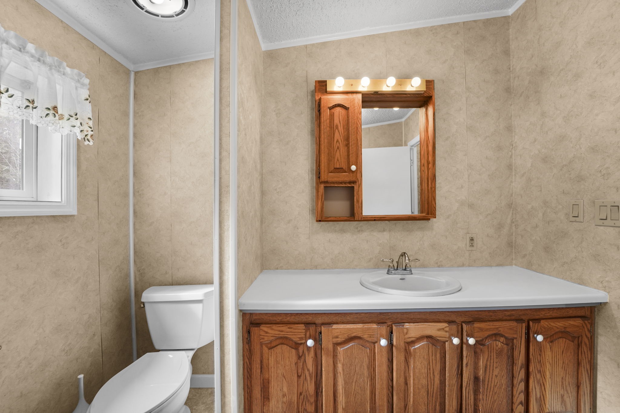 20 English Hill Road Chenango Forks, NY 13746 - Photo 18 of 35