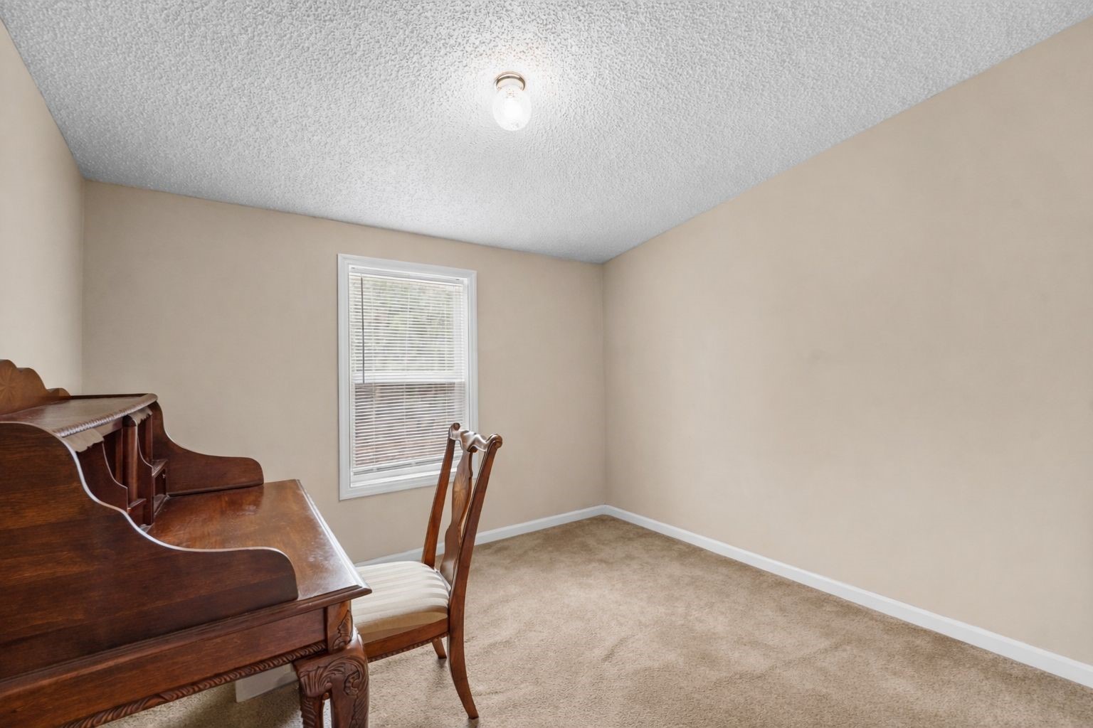20 English Hill Road Chenango Forks, NY 13746 - Photo 24 of 35
