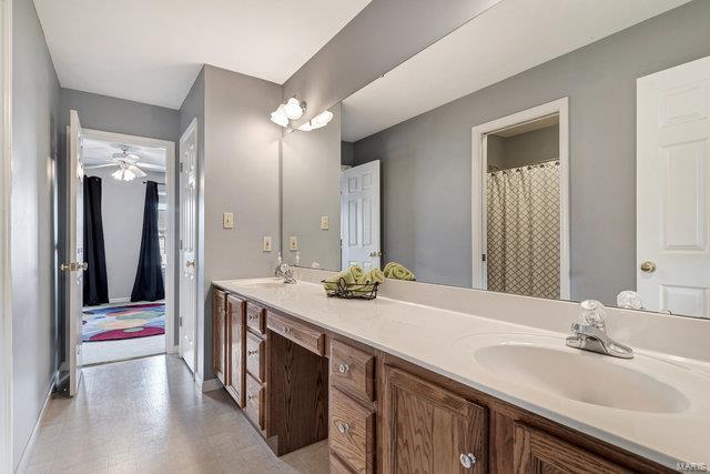 667 Grand View Ridge Court Eureka, MO 63025 - Photo 22 of 39 Gallery Image 22