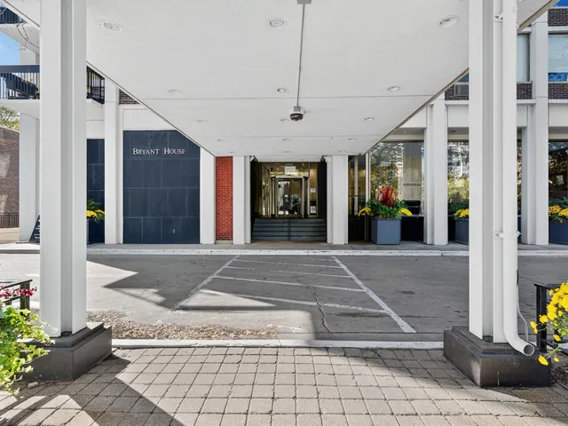 a view of a entryway of the house