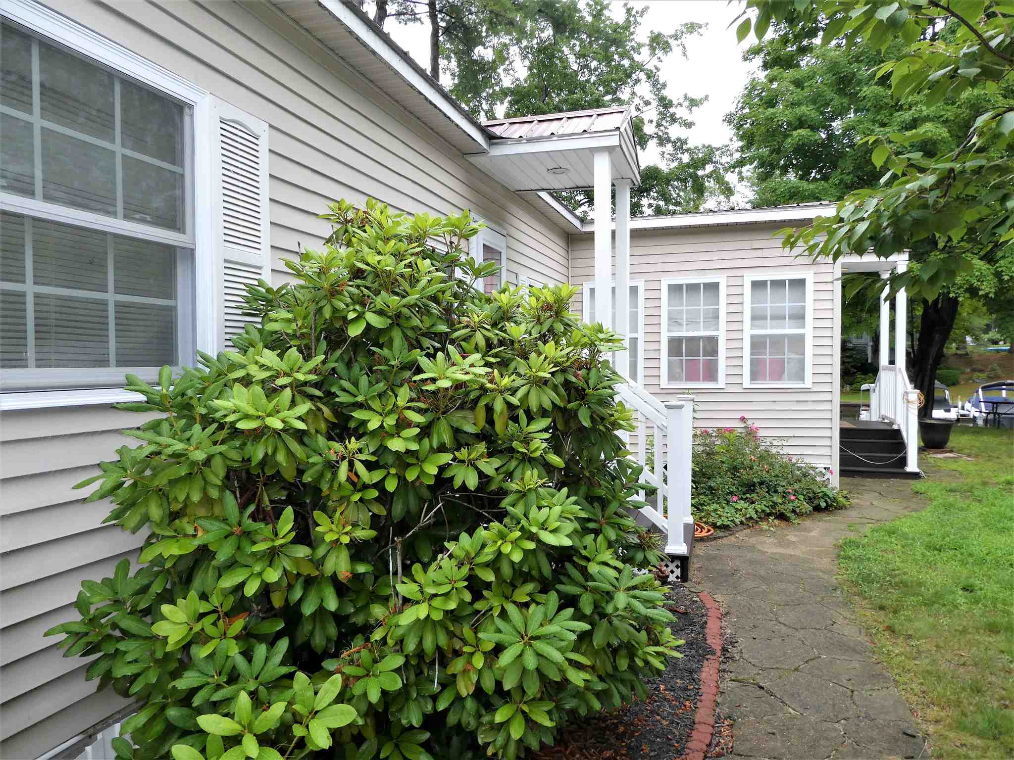 22 West Marina Road Gilford, NH 03249 - Photo 1 of 39 Gallery Image 1