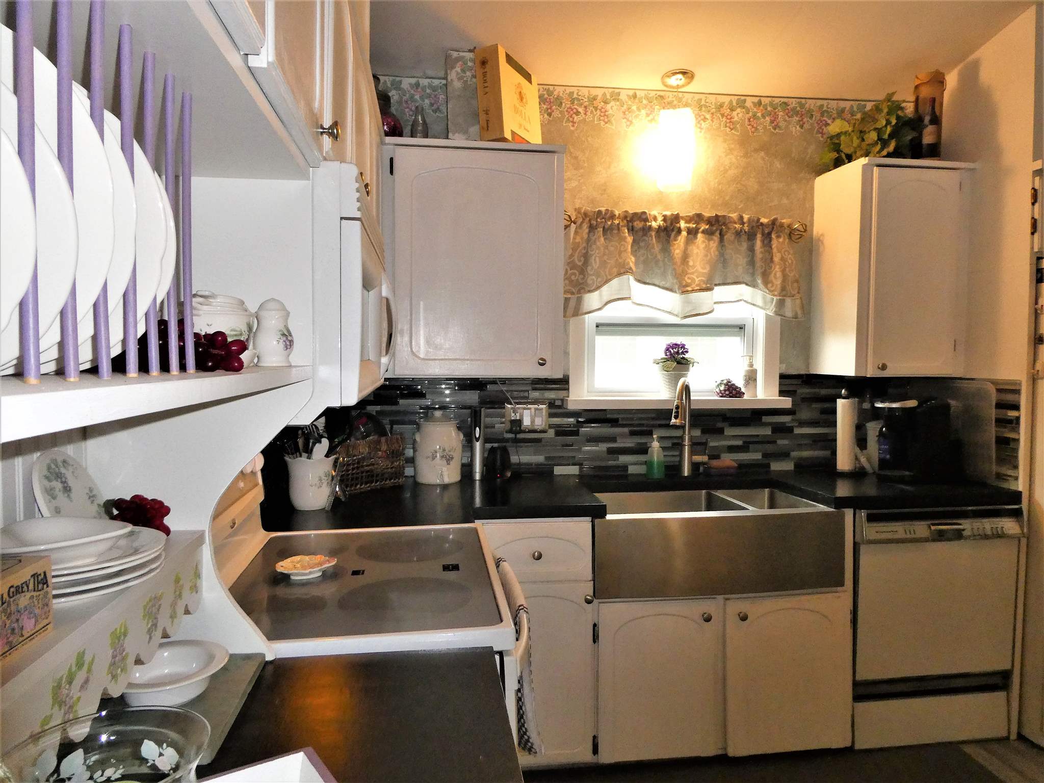 22 West Marina Road Gilford, NH 03249 - Photo 17 of 39 Gallery Image 17