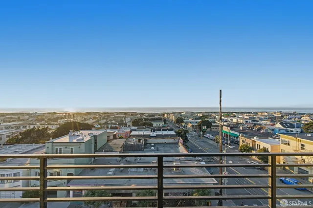 $3,400 | 3945 Judah Street, Unit 404, San Francisco, CA 94122