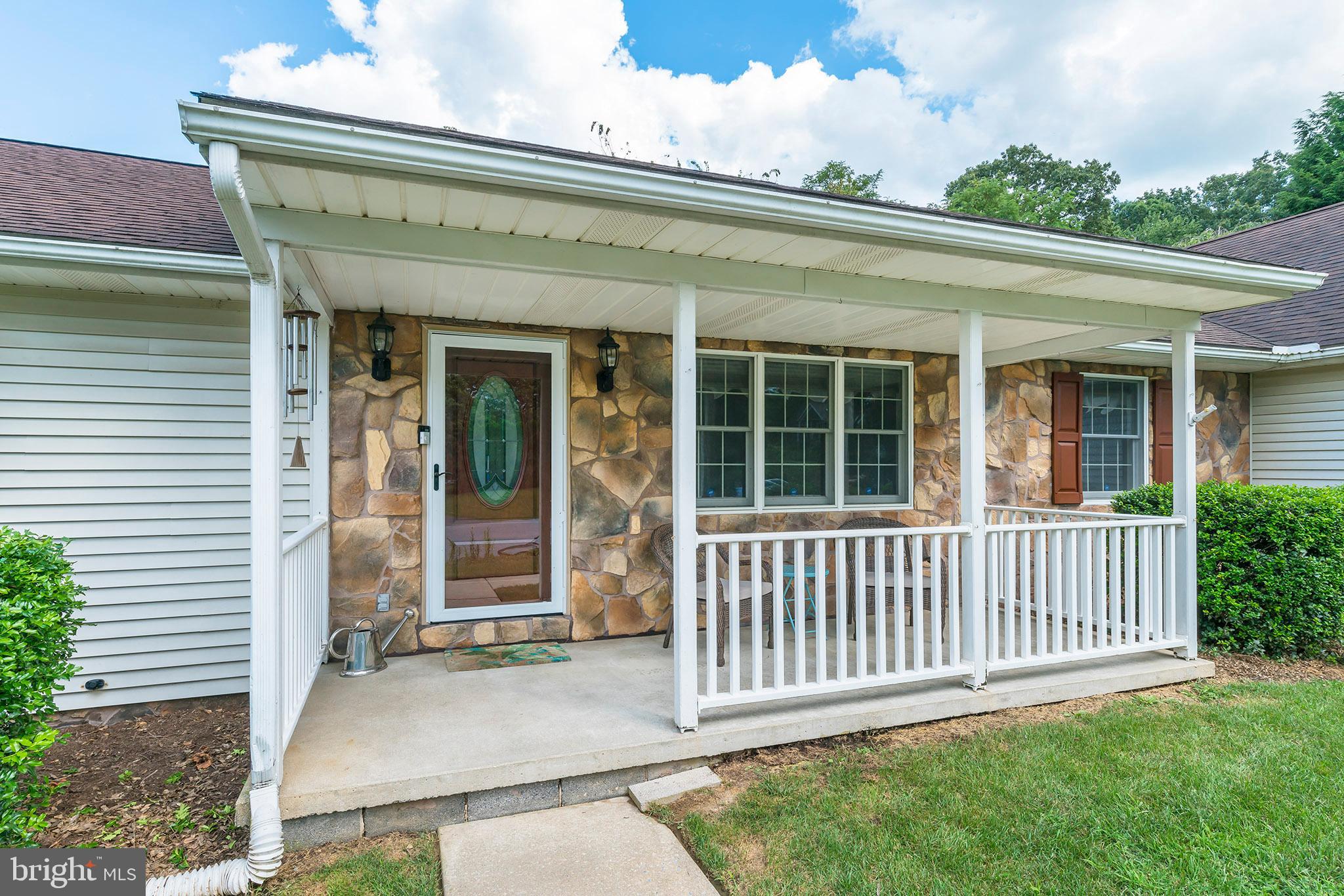 218 Kings Cross Circle Lititz, PA 17543 - Photo 8 of 63