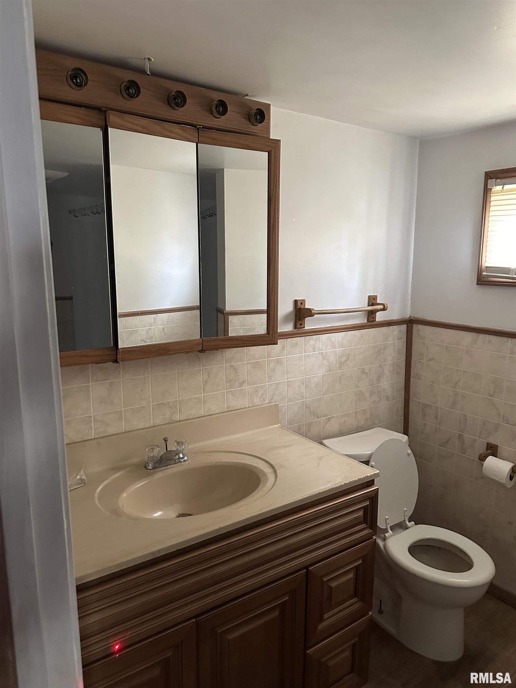 620 North 10th Street Herrin, IL 62948 - Photo 8 of 11