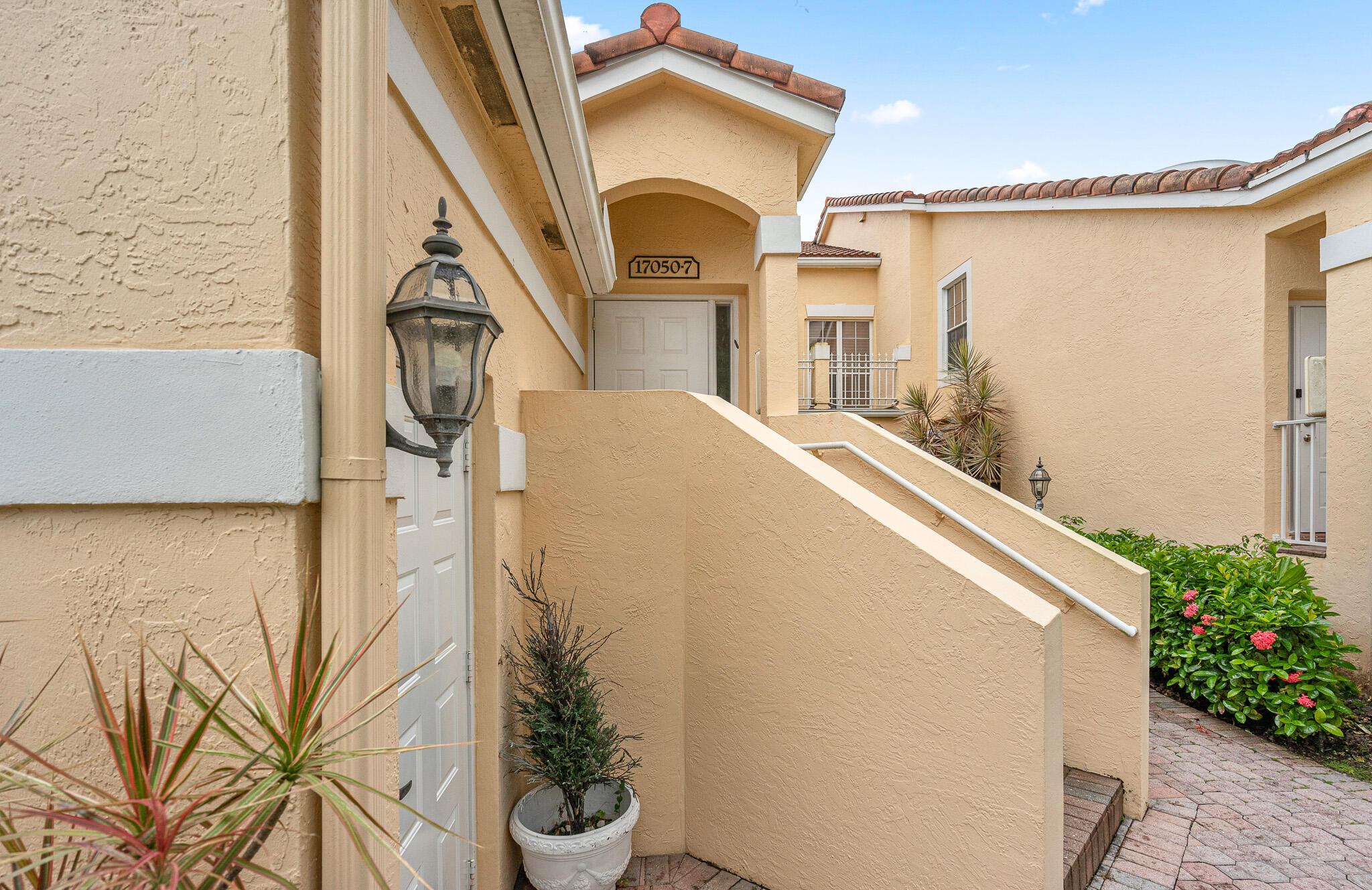 17050 Emile Street, Unit 7 Boca Raton, FL 33487 - Photo 2 of 36 DSC00105