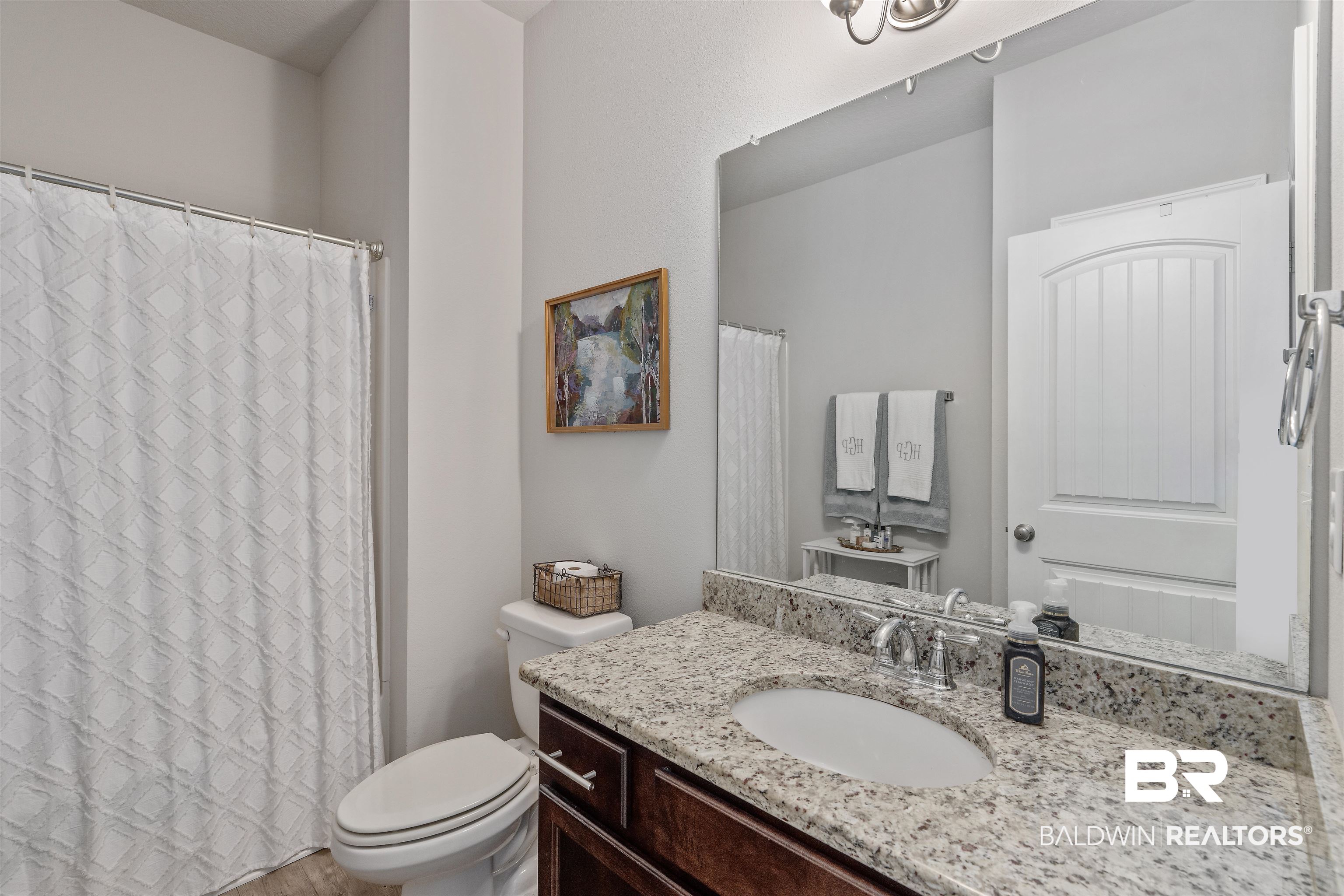 31893 Calder Court Daphne, AL 36527 - Photo 17 of 21 Hall Bath