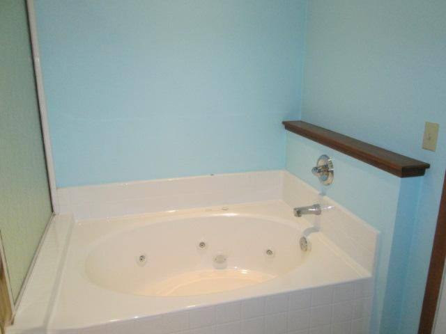 4016 Grand Prairie Road Kalamazoo, MI 49006 - Photo 11 of 19 Additional Photo