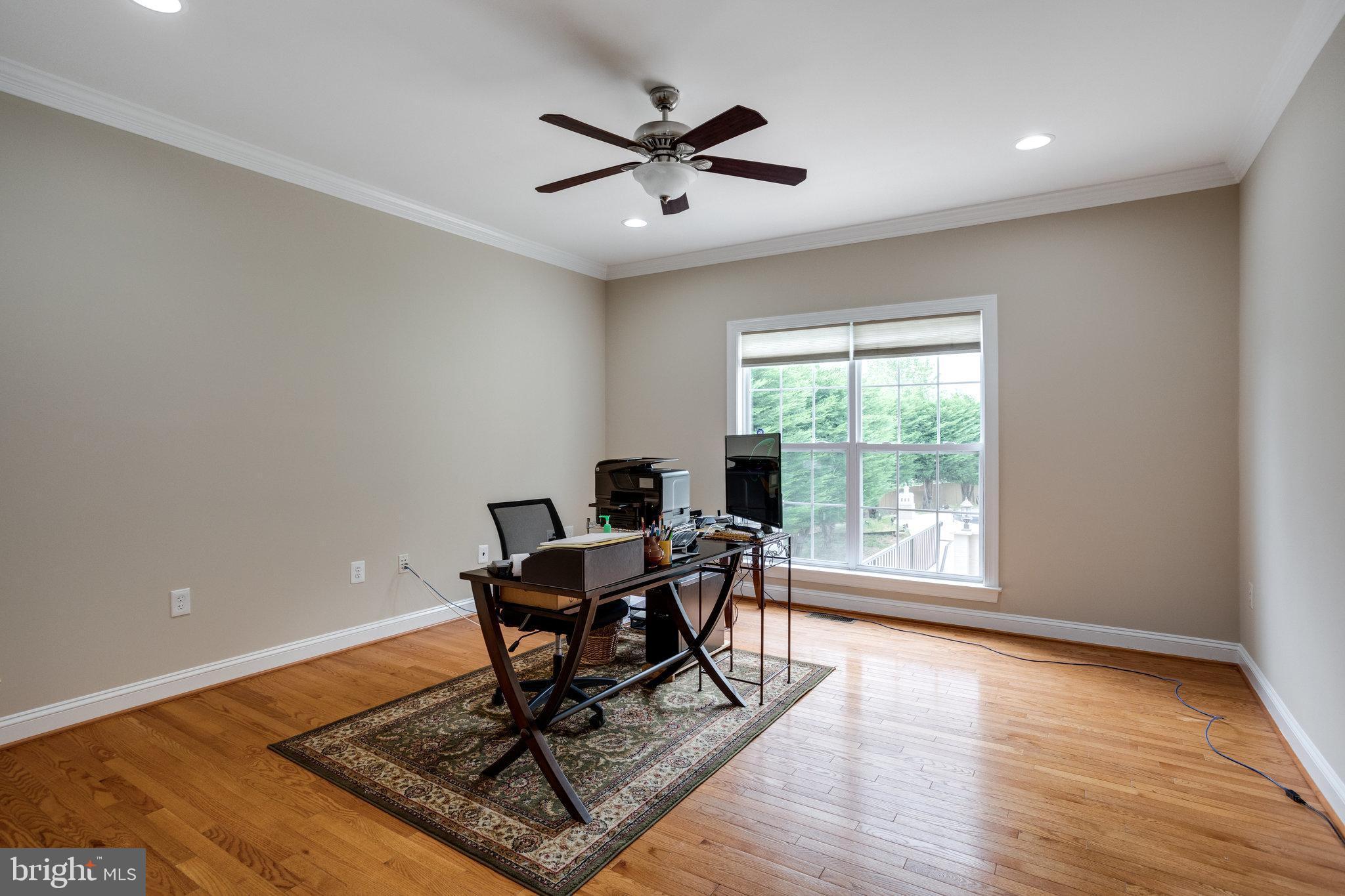 13195 Delaney Road Woodbridge, VA 22193 - Photo 15 of 88 Private Office w/ Ceiling Fan