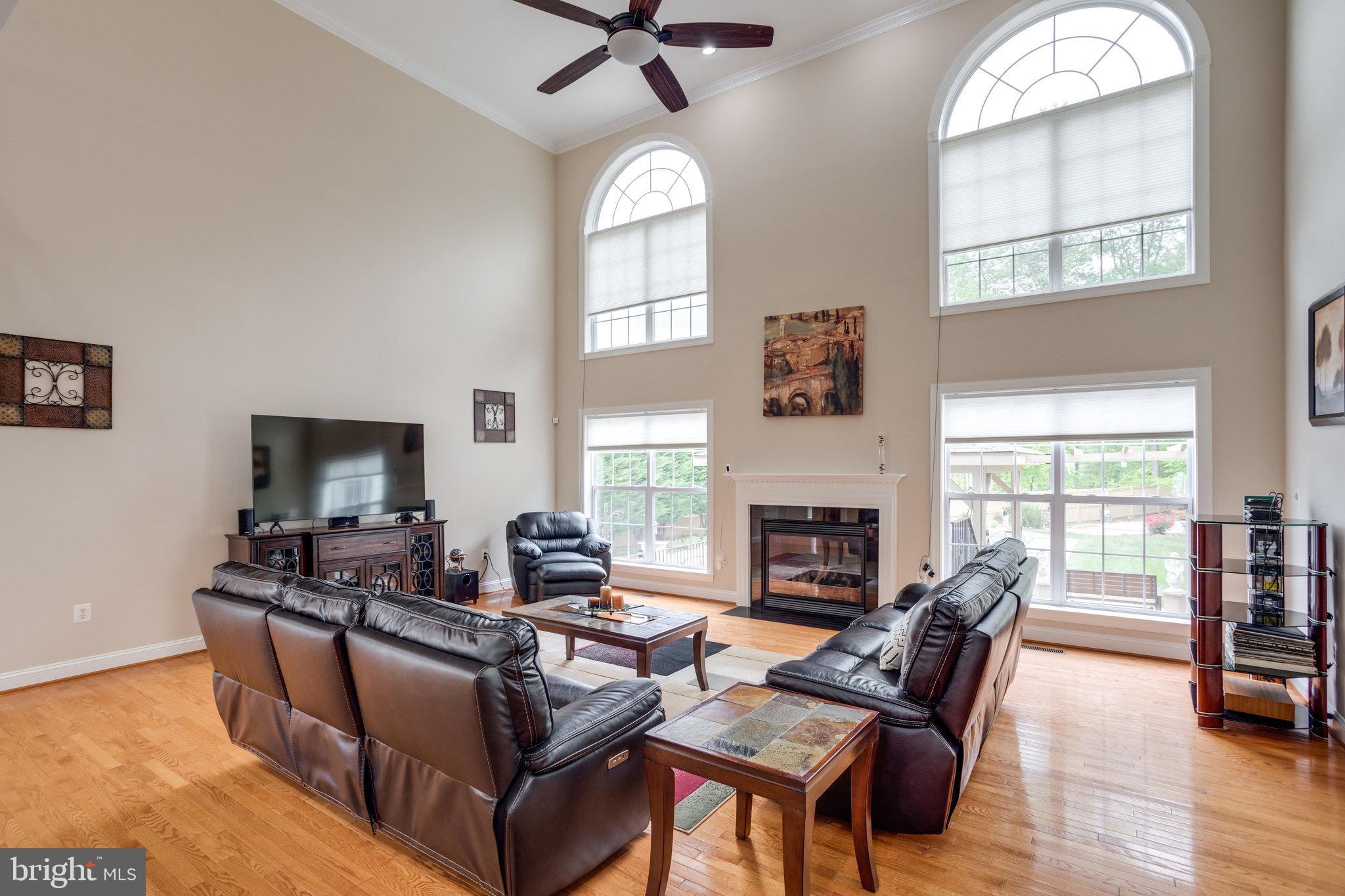 13195 Delaney Road Woodbridge, VA 22193 - Photo 21 of 88 Family Room