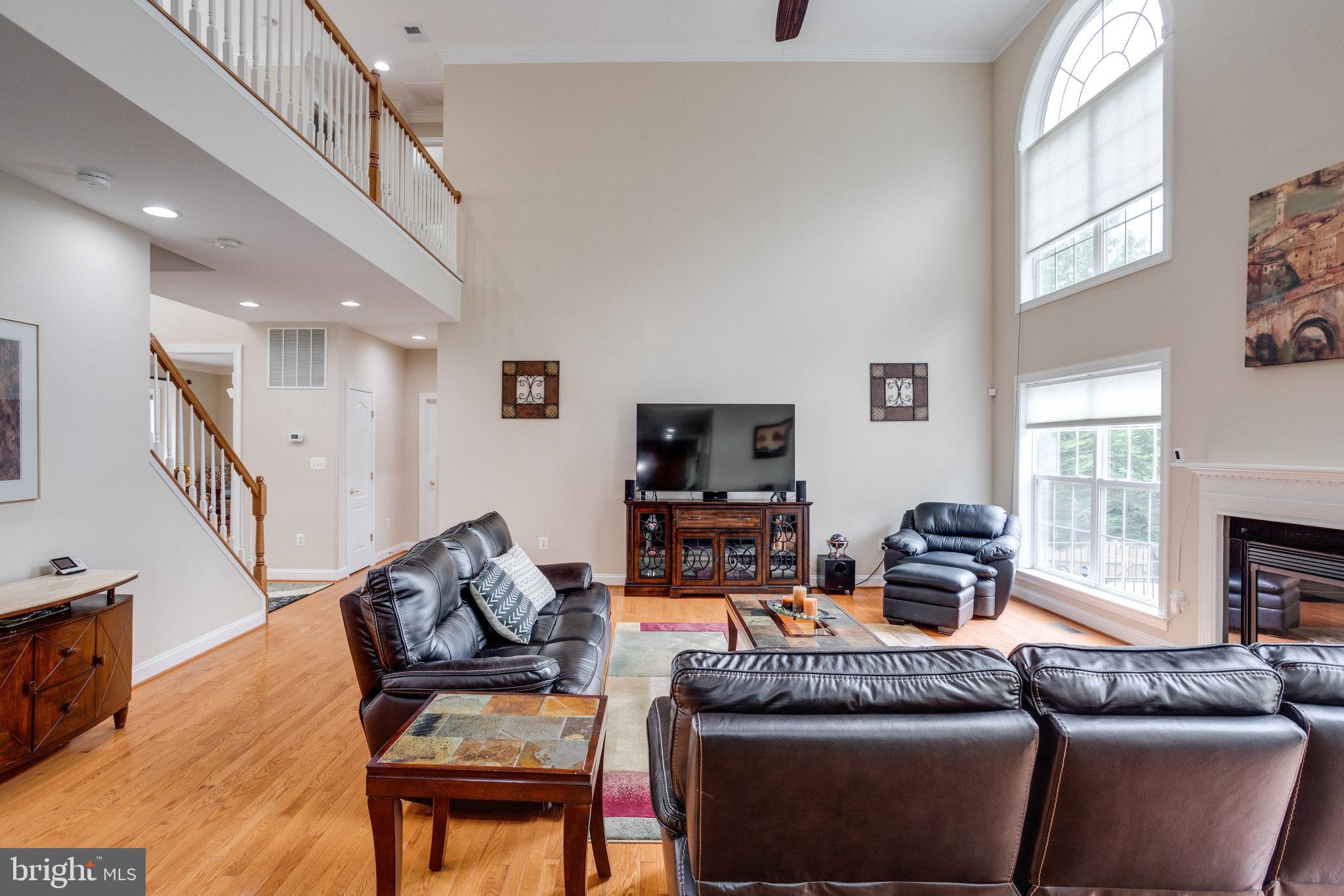 13195 Delaney Road Woodbridge, VA 22193 - Photo 22 of 88 Family Room