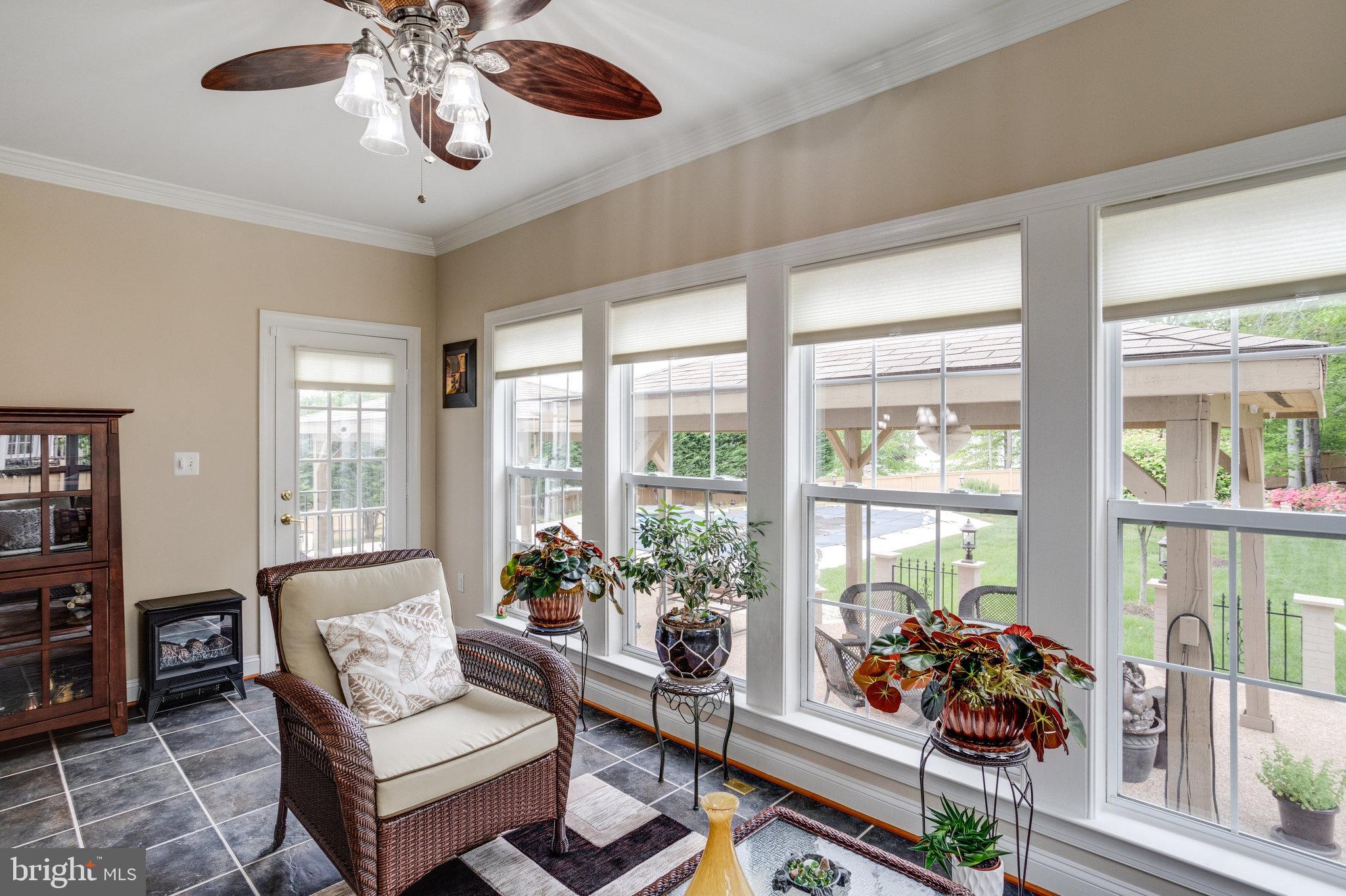 13195 Delaney Road Woodbridge, VA 22193 - Photo 39 of 88 Sun/Florida Room